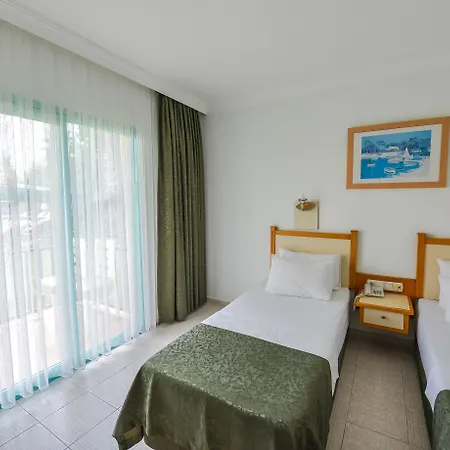 Rebin Hotell 3*