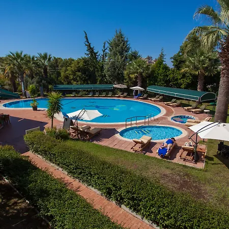 瑞彬海滩酒店 3*